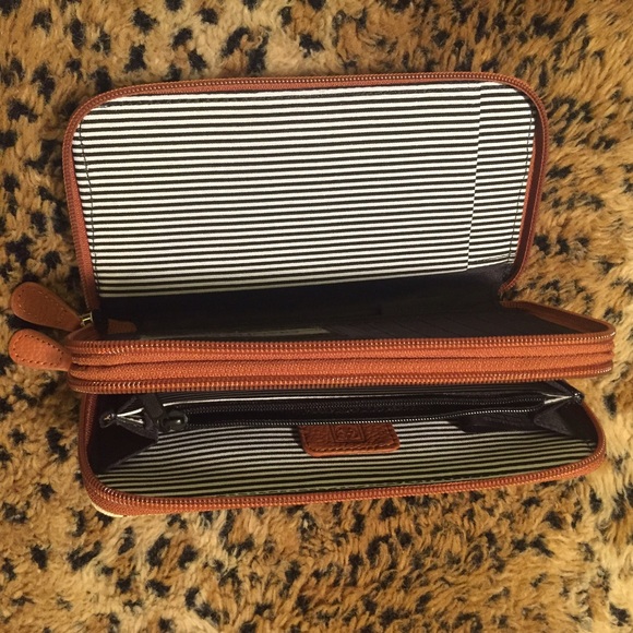 GIANI BERNINI Double Zip Wallet - Brand NEWβ‘οΈ - Picture 2 of 6